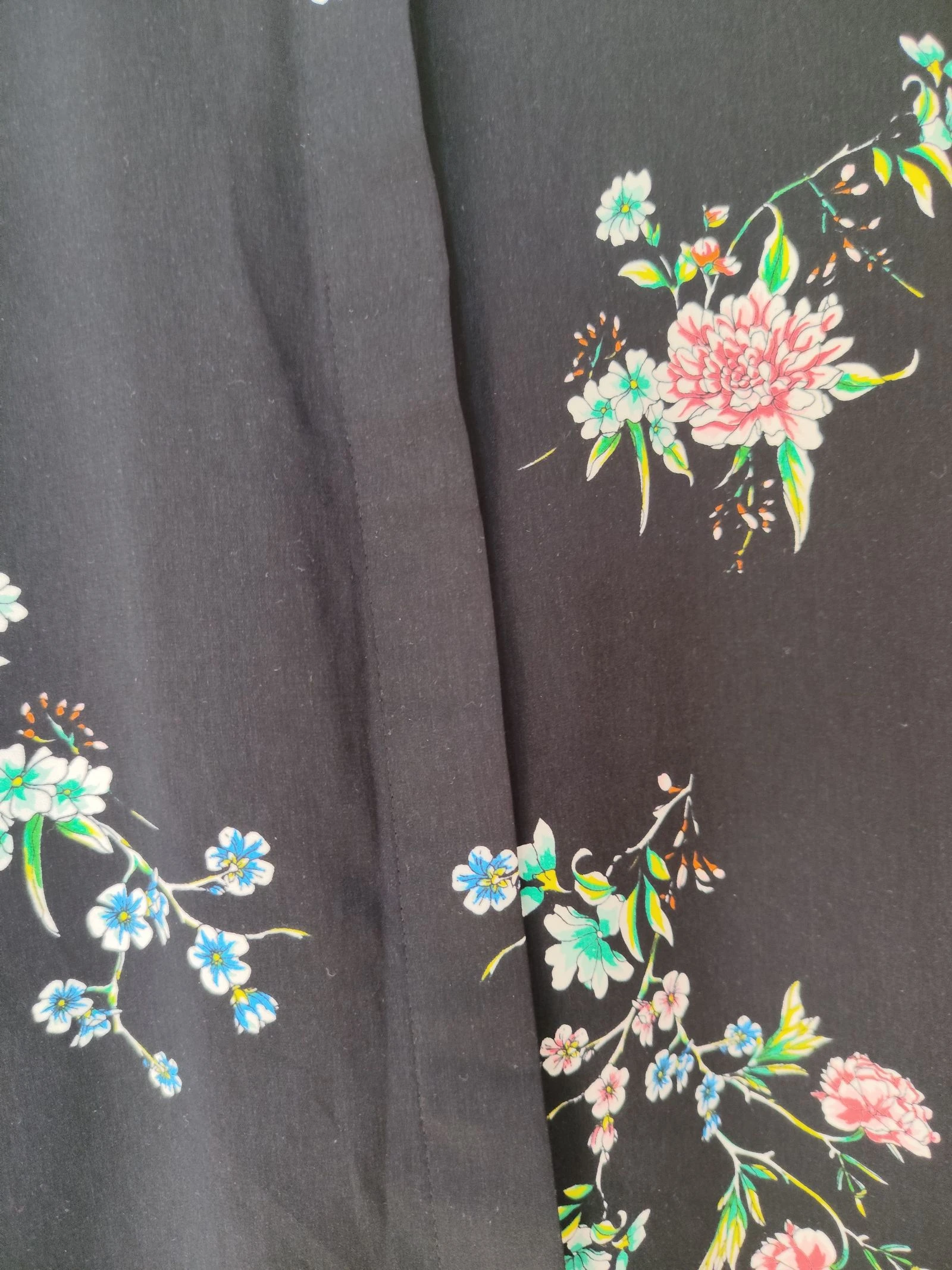 New H&M black floral shirt Size M 38/40 – photo 3